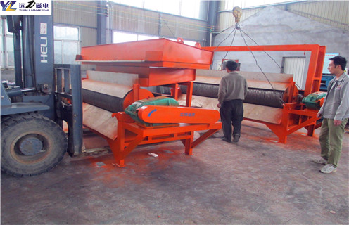 永磁磁选机,新乐湿式永磁磁选机工作原理_走出困境,新乐湿式永磁磁选机参数构成_厂家视频 永磁磁选机,新乐湿式永磁磁选机工作原理_走出困境,新乐湿式永磁磁选机参数构成_厂家视频