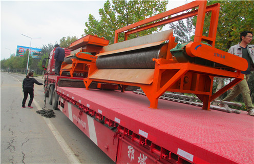 湿式筒式磁选机,甘肃湿式筒式磁选机工作原理_钒钛铁矿甘肃湿式筒式磁选机工作原理型号参数及磁场强度 湿式筒式磁选机,甘肃湿式筒式磁选机工作原理_钒钛铁矿甘肃湿式筒式磁选机工作原理型号参数及磁场强度