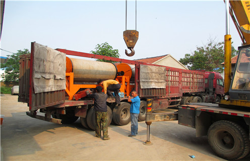 铁矿石磁选机,在未来市场铁矿石磁选机将会努力成长_铁矿选矿在未来市场铁矿石磁选机将会努力成长磁场一般为多少_磁块如何排列 铁矿石磁选机,在未来市场铁矿石磁选机将会努力成长_铁矿选矿在未来市场铁矿石磁选机将会努力成长磁场一般为多少_磁块如何排列