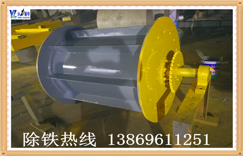 永磁滚筒式磁选机的分析和设计 永磁滚筒式磁选机的分析和设计